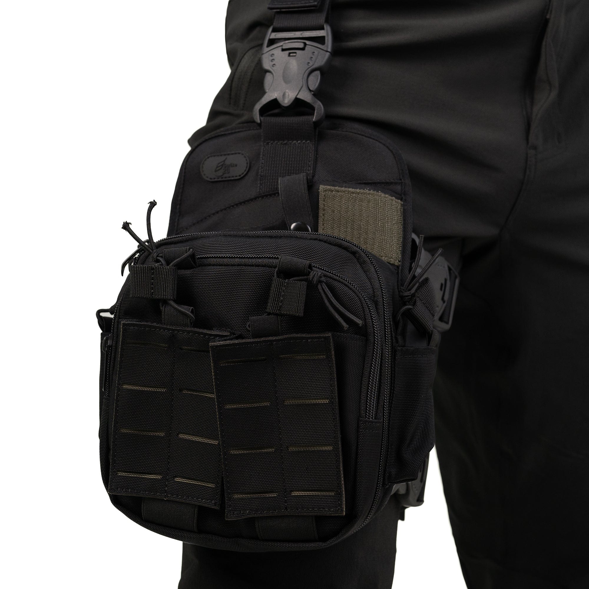 Perseus Multi Pocket Warrior Knee Bag